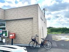 ファミリーマート　奈義町店