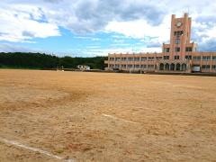 蟹谷小学校
