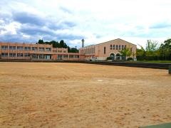 蟹谷小学校