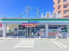 ファミリーマート　豊橋花中店