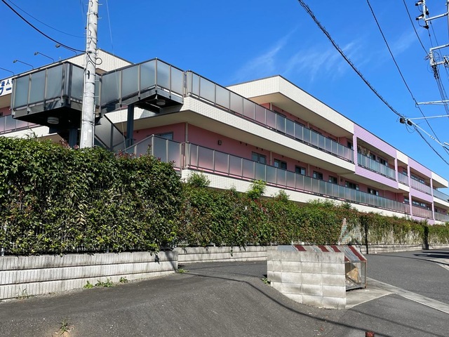 介護老人保健施設　エスポワールさいたま 施設外観