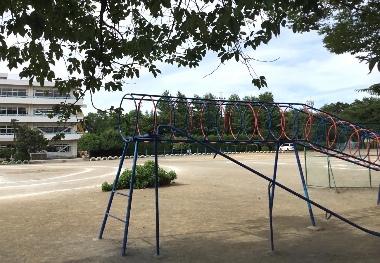 校庭