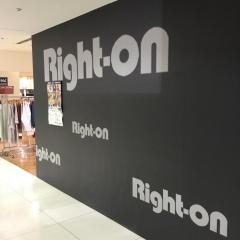 ライトオン　トキハ別府店