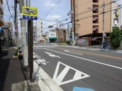 「四条通」バス停留所