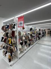 西松屋　イコアス千城台店