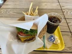 マツシロバーガー