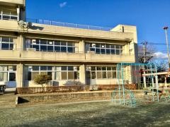 上郊小学校