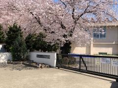 上柴東小学校