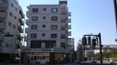 ローソンストア100　平塚明石店
