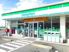 ファミリーマート 中津川インター店