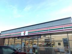 セブンイレブン　北名古屋鹿田店