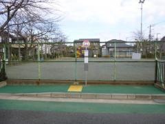「浦賀丘三丁目公園」バス停留所