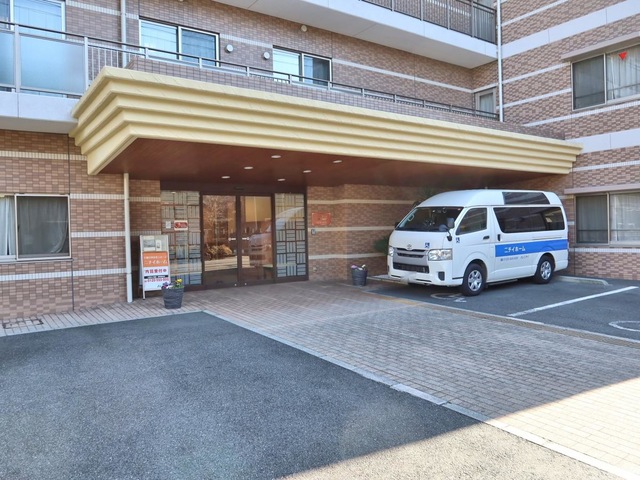 ニチイホーム多摩川緑地
