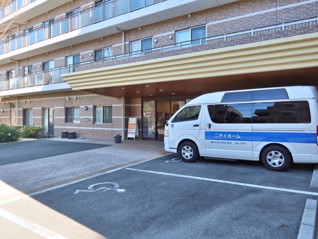 ニチイホーム多摩川緑地