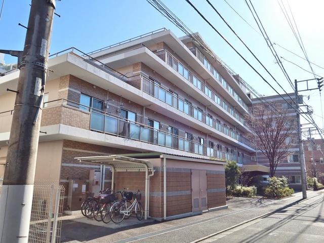 ニチイホーム多摩川緑地 施設外観