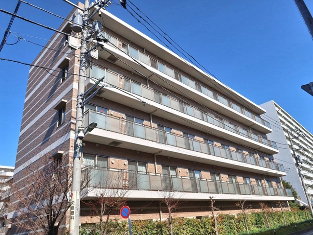 ニチイホーム多摩川緑地 施設外観