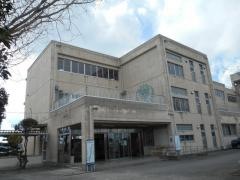 仁手小学校