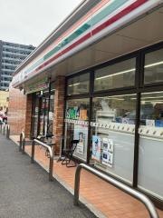 セブンイレブン　千葉問屋町店