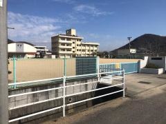 鯉山小学校
