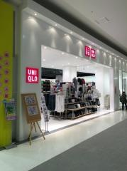 ユニクロ　イオンモール名取エアリ店