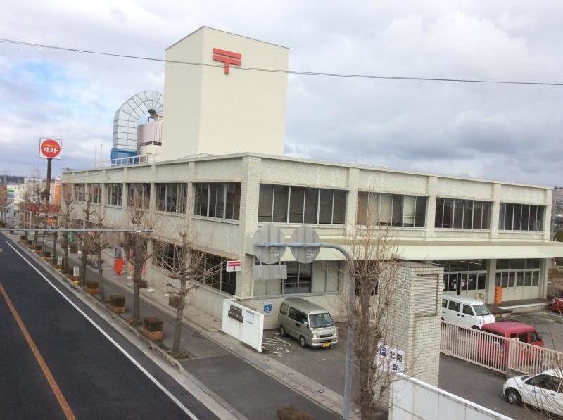市内の中心、髙砂郵便局！