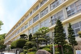 姫路市立城山中学校