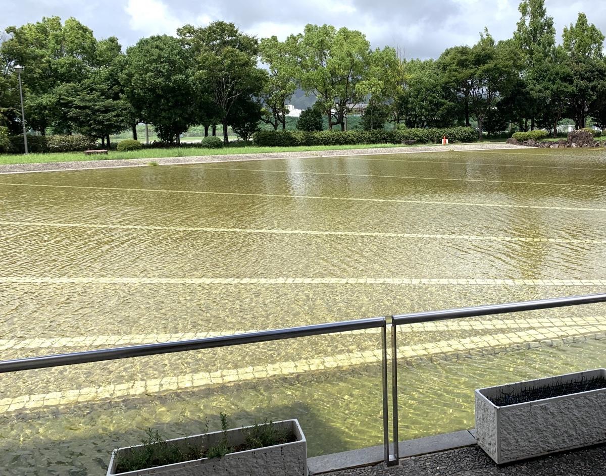 高知県立美術館