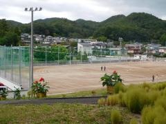 上山小学校