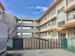 鍋島小学校