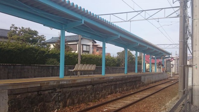越前新保駅