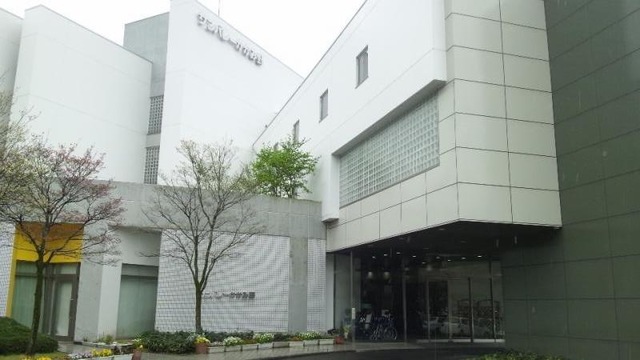 サンバレーかかみ野 施設外観