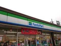 ファミリーマート　市原岩崎店