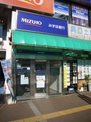 みずほ銀行中野北口支店
