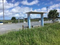 「豊崎美らＳＵＮビーチ前」バス停留所