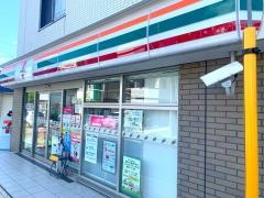セブンイレブン　鬼越駅前店