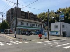 ファミリーマート　みやた新作店