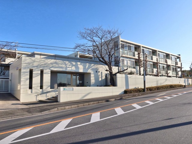緑山グランドハイツ 施設外観