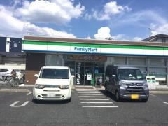 ファミリーマート　春日井高山店