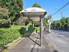 「もみの木台」バス停留所