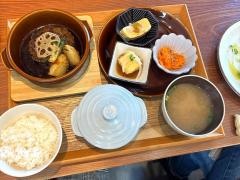 ＣＡＦＥ　ＭＡＣＨＩＢＬＩ