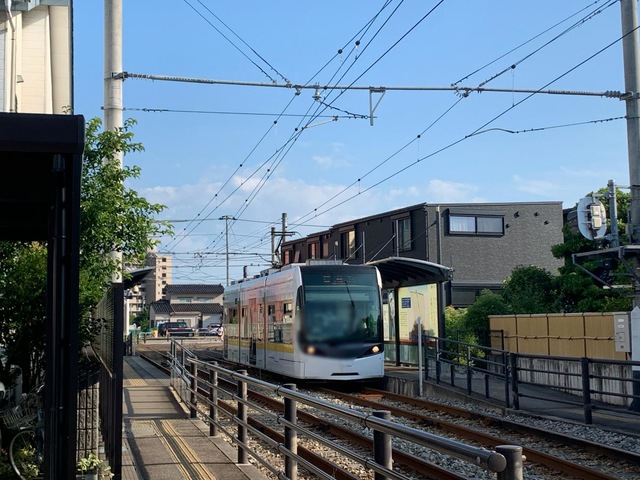 奥田中学校前駅
