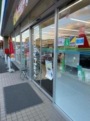 ファミリーマート　大垣上石津下多良店