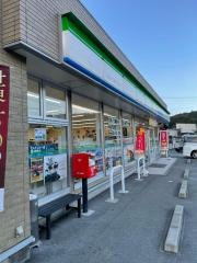 ファミリーマート　大垣上石津下多良店