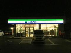 ファミリーマート　仙台六郷店