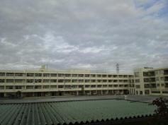根戸小学校