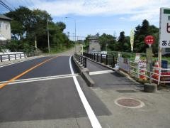 「金森橋」バス停留所