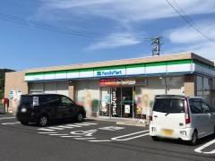 ファミリーマート　本巣上保店