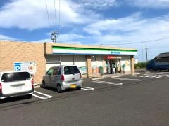 ファミリーマート　本巣上保店