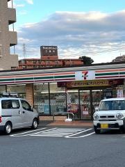 セブンイレブン　横浜本村南店