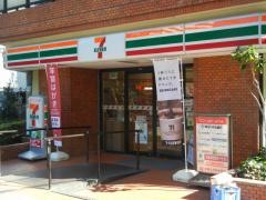 セブンイレブン　川口駅西口店